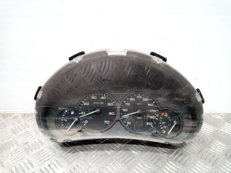 Recambio de cuadro instrumentos para citroen berlingo 1.9 diesel referencia OEM IAM 9659364180  