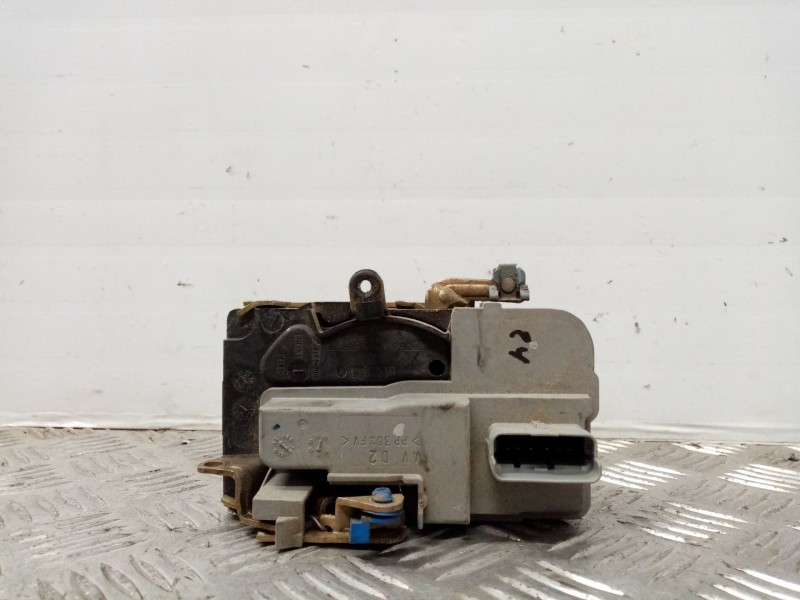 Recambio de cerradura puerta delantera derecha para peugeot partner (s1) 1.9 diesel referencia OEM IAM   