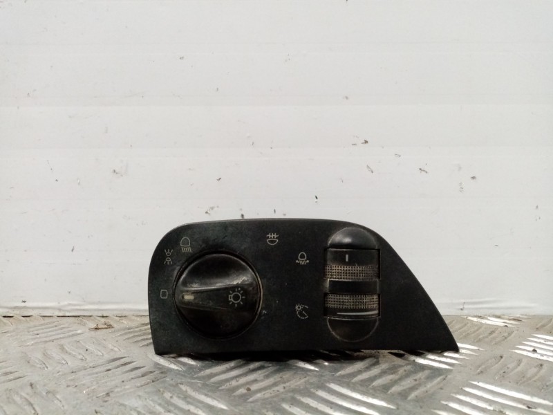 Recambio de mando luces para seat inca (6k9) 1.9 d cl familiar referencia OEM IAM 6K9941531B  