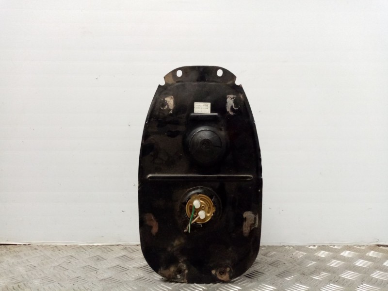 Recambio de deposito combustible para piaggio (vespa) vespa referencia OEM IAM   