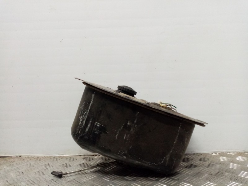 Recambio de deposito combustible para piaggio (vespa) vespa referencia OEM IAM   
