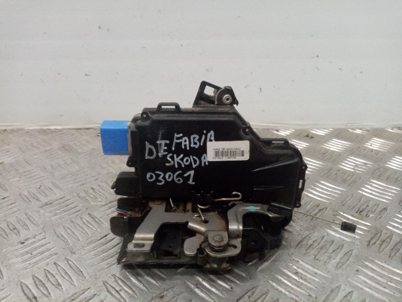 Recambio de cerradura puerta delantera izquierda para skoda fabia (6y2/6y3) referencia OEM IAM 3B1837015A  