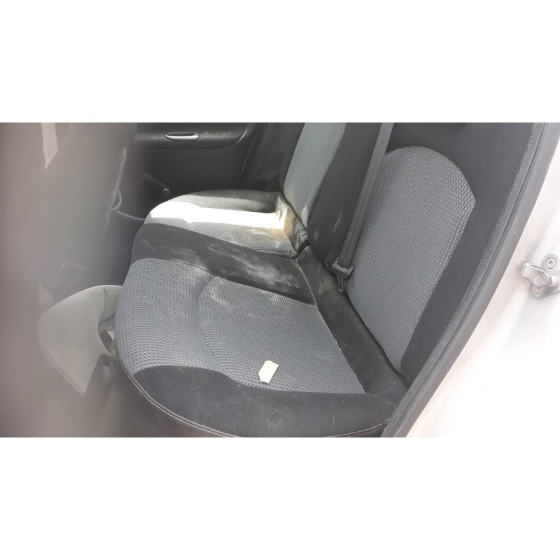 peugeot 206 berlina 1.4 hdi   |   0.98 - ... | 1998 | 68 cv / 50 kw del año 1998