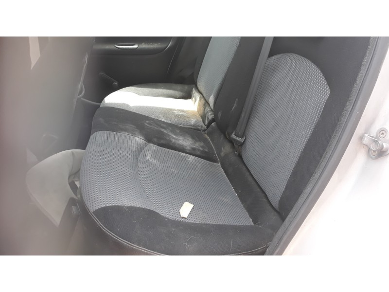 peugeot 206 berlina 1.4 hdi   |   0.98 - ... | 1998 | 68 cv / 50 kw del año 1998