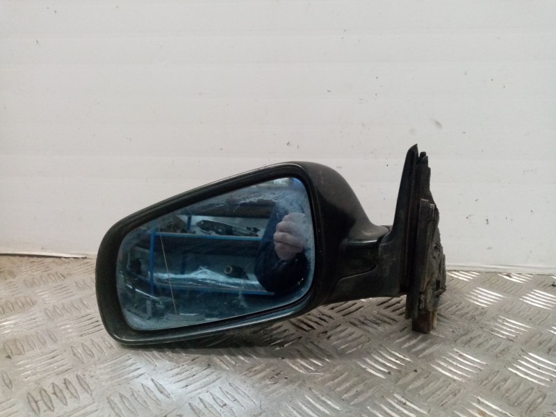 Recambio de retrovisor izquierdo electrico para audi a6 berlina (c4) 2.5 tdi referencia OEM IAM   