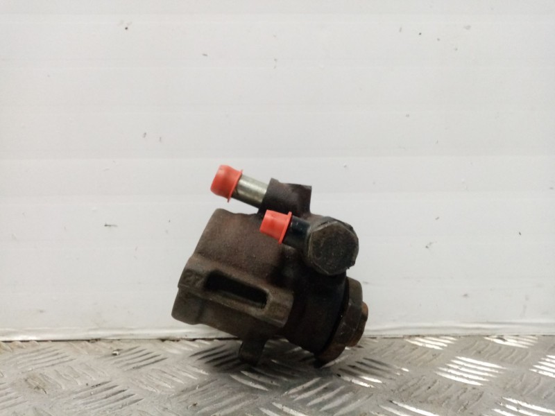 Recambio de bomba servodireccion para seat ibiza (6k1) 1.4 referencia OEM IAM 030145157 26046395WB 