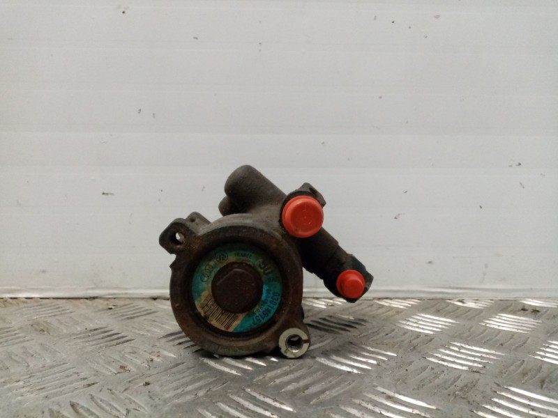 Recambio de bomba servodireccion para seat ibiza (6k1) 1.4 referencia OEM IAM 030145157 26046395WB 