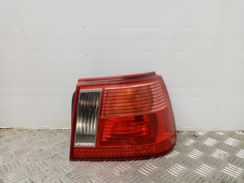 Recambio de piloto trasero derecho para seat ibiza (6k1) 1.4 referencia OEM IAM   