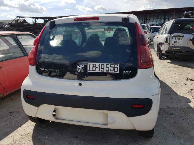 peugeot 107 urban   |   05.05 - 12.10 | 2005 - 2010 | 54 cv / 40 kw del año 2005