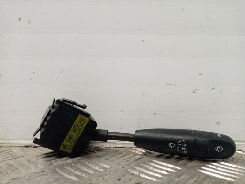 Recambio de mando limpia para daewoo kalos 1.4 cat referencia OEM IAM 96540685 520331-1000 