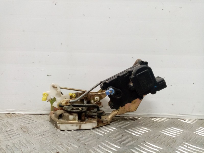 Recambio de cerradura puerta trasera derecha para daewoo matiz 0.8 cat referencia OEM IAM   