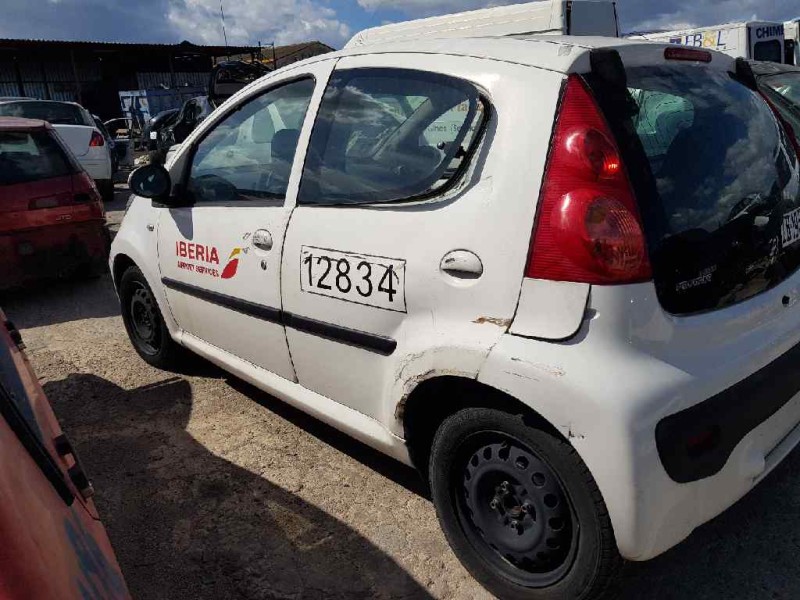 peugeot 107 urban   |   05.05 - 12.10 | 2005 - 2010 | 54 cv / 40 kw del año 2005