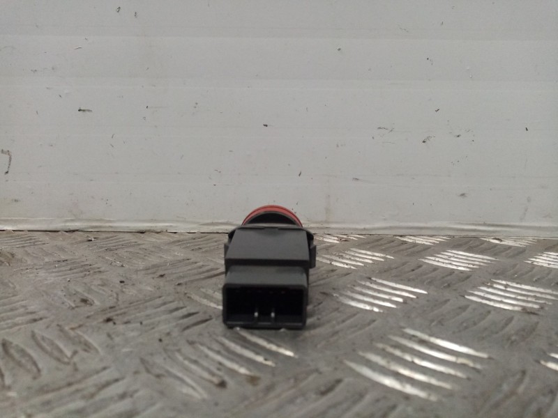 Recambio de warning para daewoo kalos 1.4 se referencia OEM IAM 864W0140   Recambio de warning para daewoo kalos 1.4 se referencia OEM IAM 864W0140