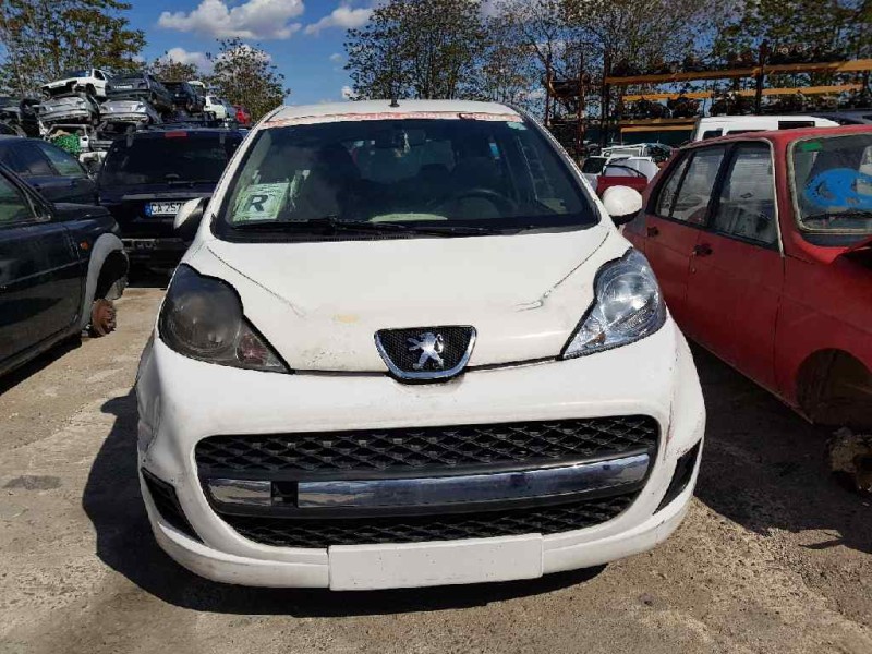 peugeot 107 urban   |   05.05 - 12.10 | 2005 - 2010 | 54 cv / 40 kw del año 2005