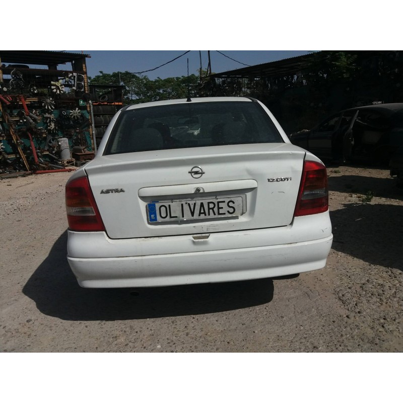 opel astra g berlina 1.7 16v cdti cat (z 17 dtl / lrb)   |   0.98 - ... | 1998 | 80 cv / 59 kw del año 1998