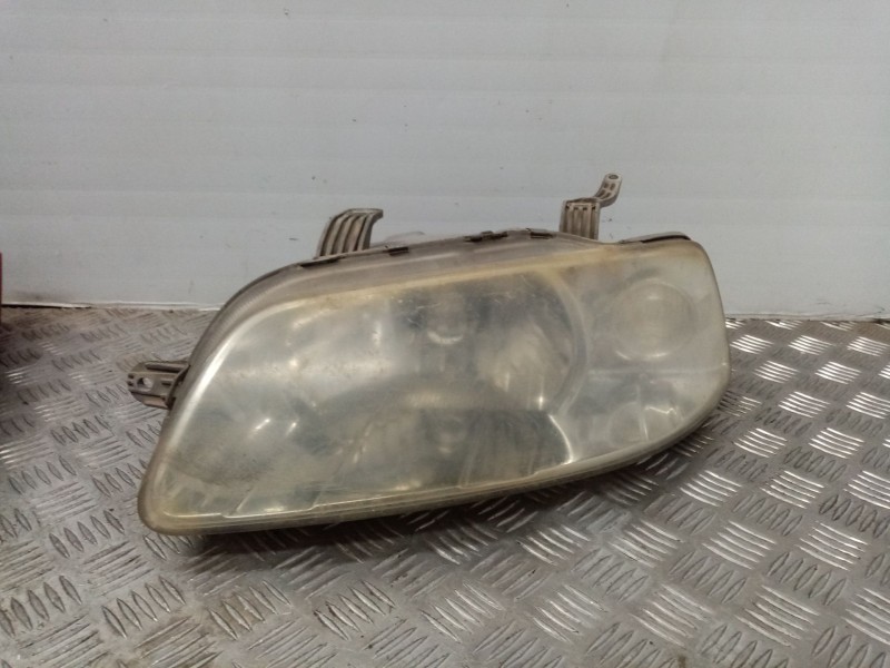 Recambio de faro izquierdo para daewoo kalos 1.4 se referencia OEM IAM   