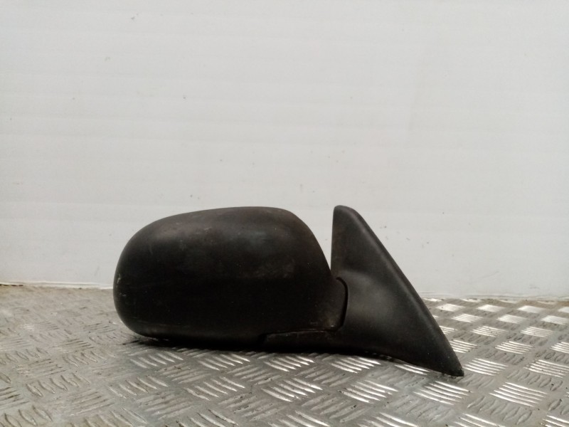 Recambio de retrovisor derecho manual para hyundai accent (x3) 1.3 cat referencia OEM IAM   