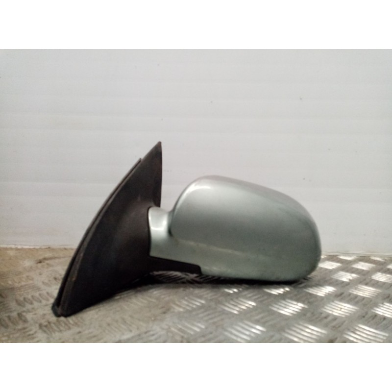 Recambio de retrovisor izquierdo electrico para chevrolet nubira berlina 1.6 cat referencia OEM IAM   