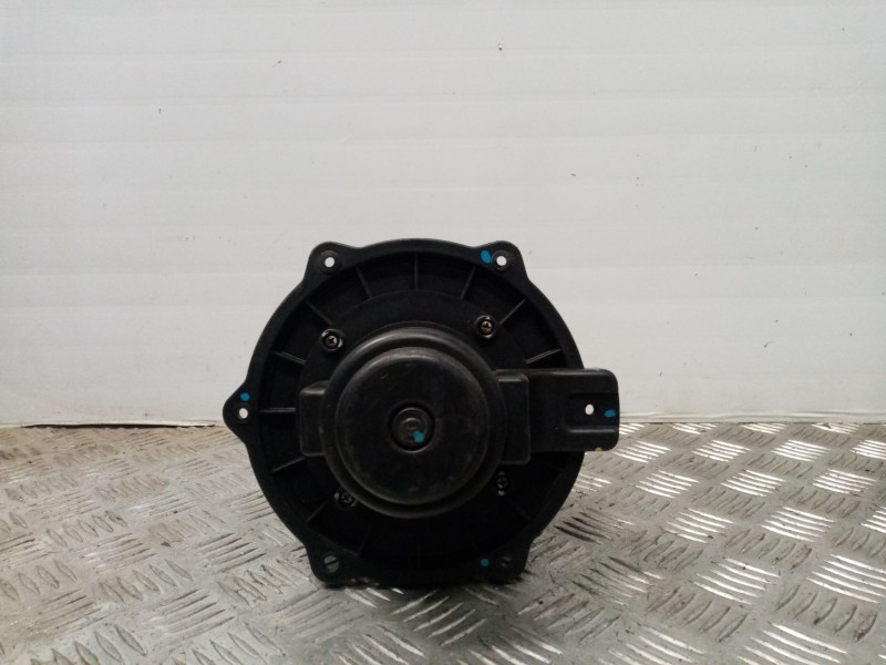 Recambio de ventilador calefaccion para chevrolet nubira berlina 1.6 cat referencia OEM IAM 614470  