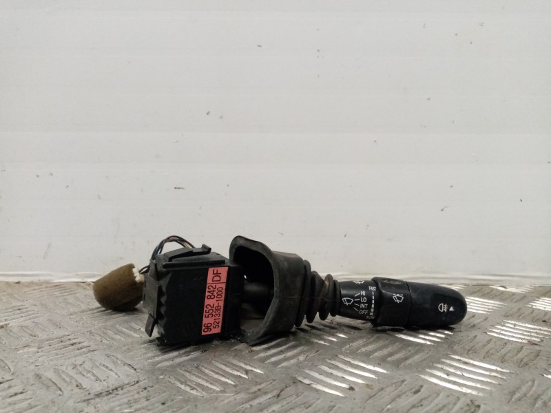 Recambio de mando limpia para chevrolet nubira berlina 1.6 cat referencia OEM IAM 96552842 52133B-1000 