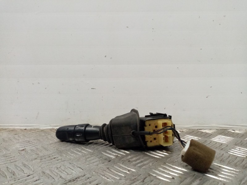 Recambio de mando limpia para chevrolet nubira berlina 1.6 cat referencia OEM IAM 96552842 52133B-1000 