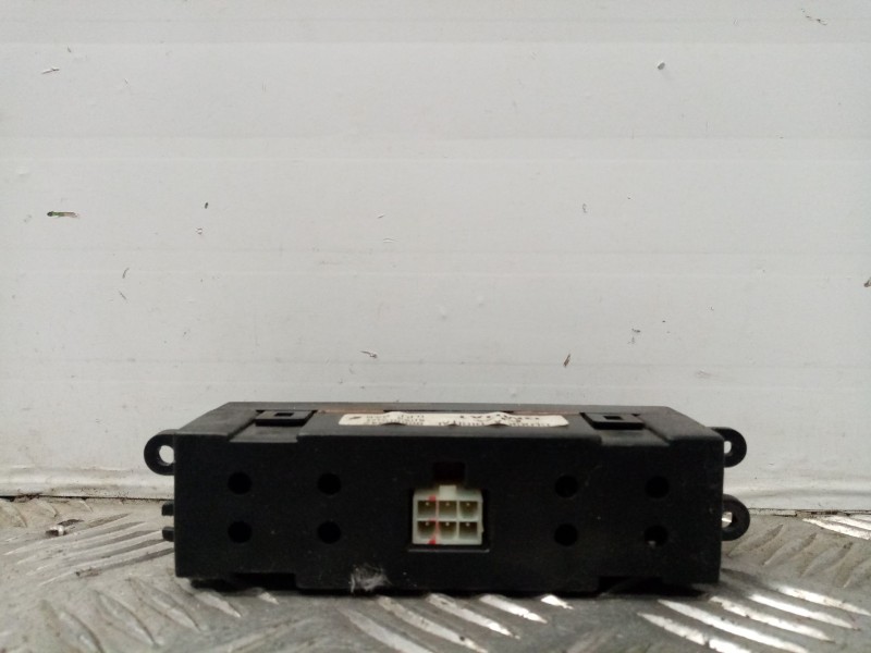 Recambio de pantalla multifuncion para chevrolet nubira berlina 1.6 cat referencia OEM IAM 96550342  