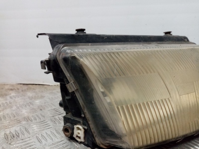 Recambio de faro derecho para volkswagen passat berlina (3b2) comfortline referencia OEM IAM 3B0941018K  