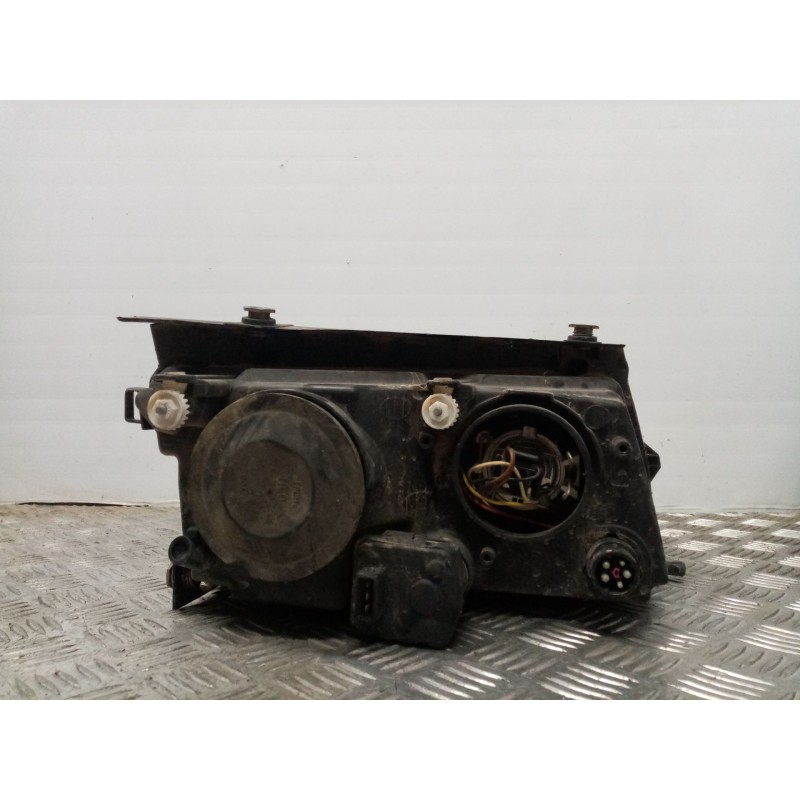 Recambio de faro izquierdo para volkswagen passat berlina (3b2) comfortline referencia OEM IAM 3B0941017K  