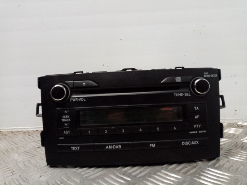 Recambio de sistema audio / radio cd para toyota auris referencia OEM IAM 86120-02A50 123000-3100 