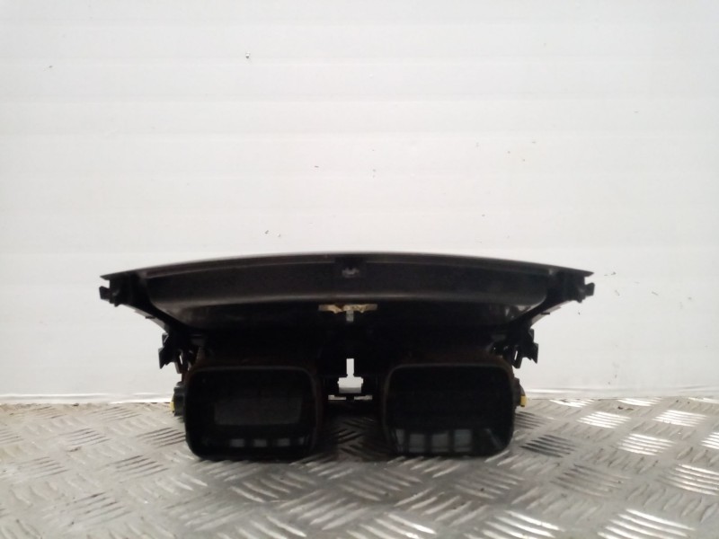 Recambio de aireador calefaccion para toyota auris referencia OEM IAM   