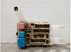 Recambio de caja reles / fusibles para toyota auris referencia OEM IAM 330912C22 8273002J71 