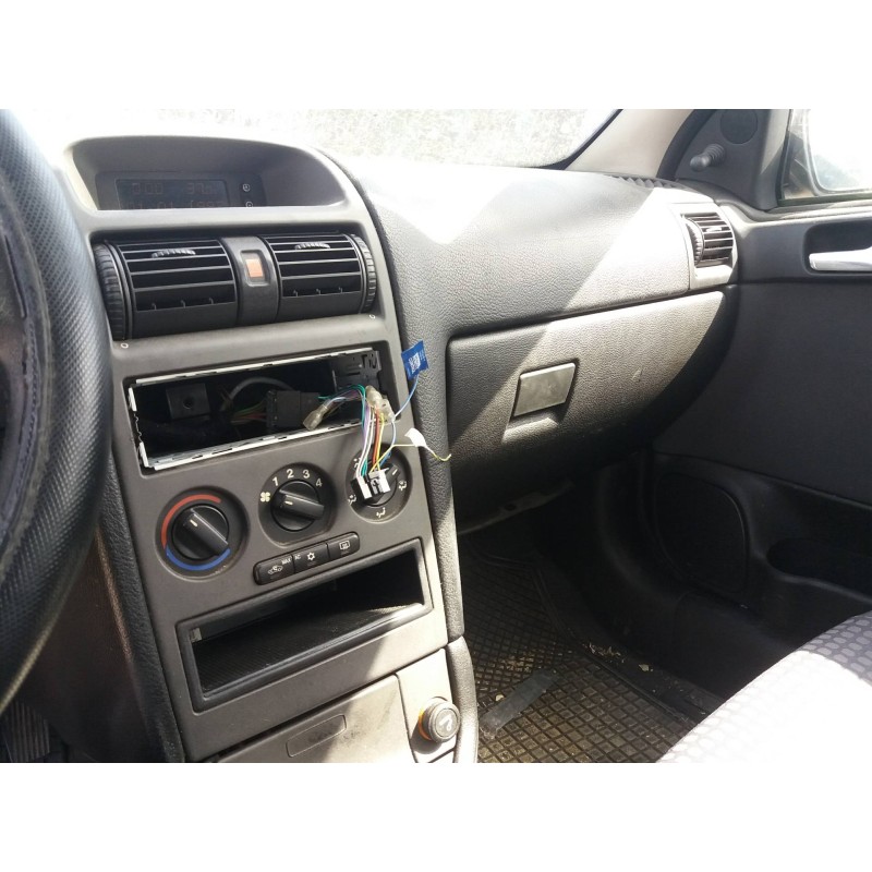 opel astra g berlina 1.7 16v cdti cat (z 17 dtl / lrb)   |   0.98 - ... | 1998 | 80 cv / 59 kw del año 1998