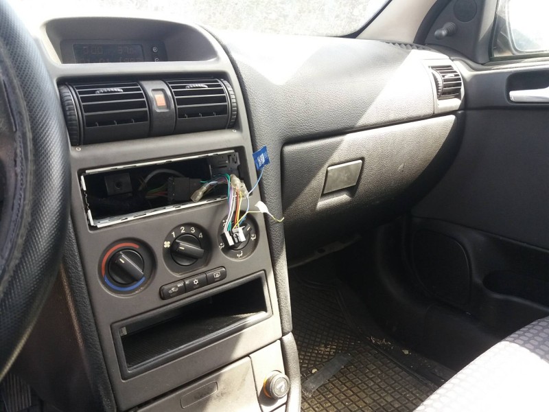 opel astra g berlina 1.7 16v cdti cat (z 17 dtl / lrb)   |   0.98 - ... | 1998 | 80 cv / 59 kw del año 1998