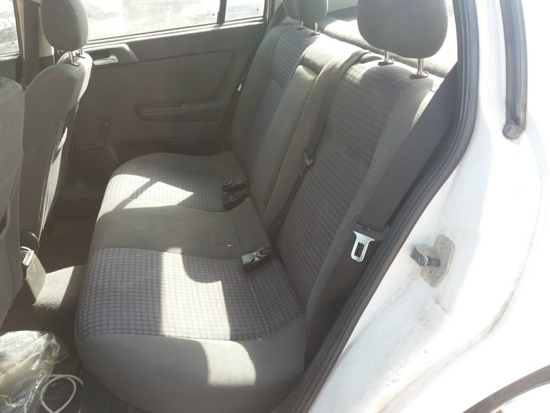 opel astra g berlina 1.7 16v cdti cat (z 17 dtl / lrb)   |   0.98 - ... | 1998 | 80 cv / 59 kw del año 1998