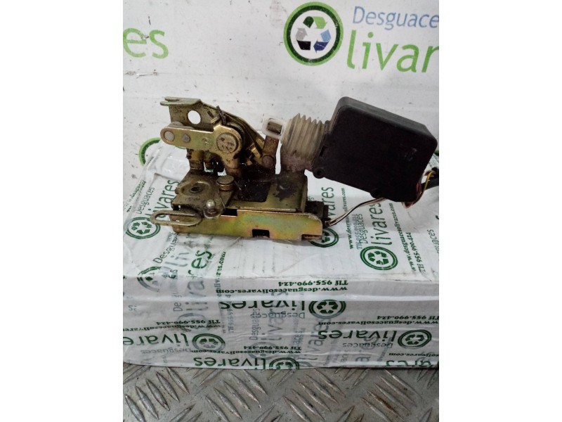 Recambio de cerradura puerta delantera derecha para  referencia OEM IAM 81626806122  