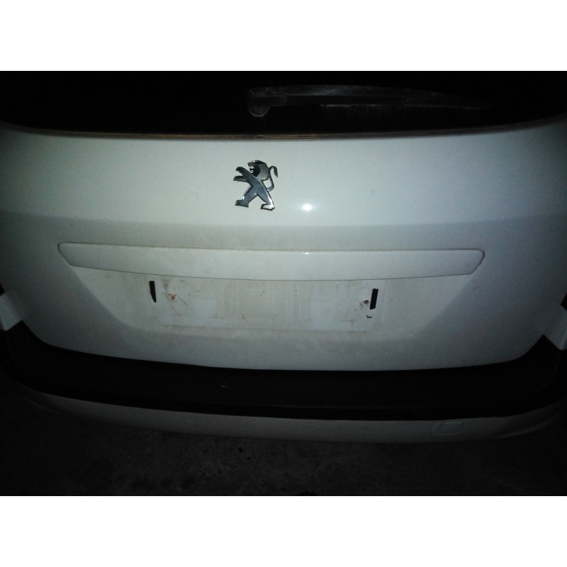 Recambio de moldura piloto matricula para peugeot 308 1.6 hdi fap referencia OEM IAM   