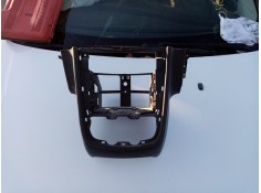 Recambio de mascara central de salpicadero para mercedes vaneo (w414) furgoneta compacta referencia OEM IAM A4146890073  