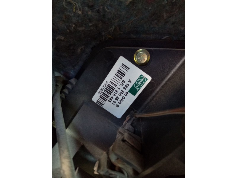 Recambio de pedal embrague para mercedes vaneo (w414) furgoneta compacta referencia OEM IAM A1682902601 400400B 