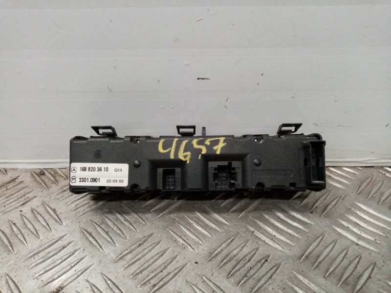 Recambio de mando retrovisor para mercedes vaneo (w414) furgoneta compacta referencia OEM IAM 1688203610 33010901 