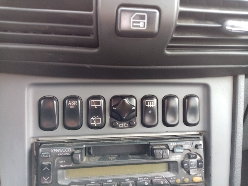 Recambio de mando retrovisor para mercedes vaneo (w414) furgoneta compacta referencia OEM IAM 1688203610 33010901 