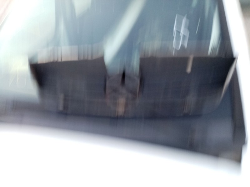 Recambio de rejilla delantera para mercedes vaneo (w414) furgoneta compacta referencia OEM IAM A4148800085  