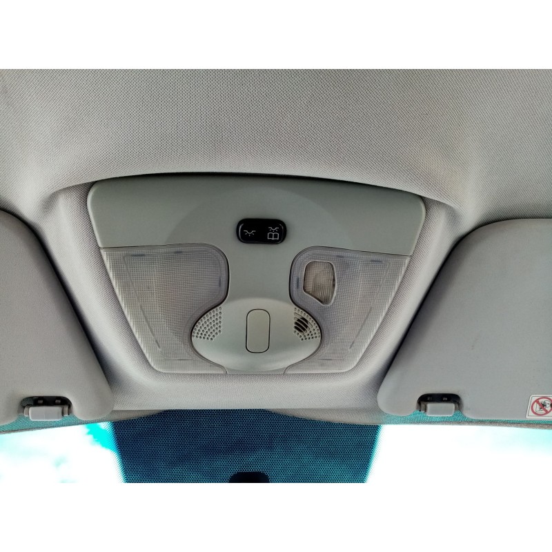 Recambio de luz interior para mercedes vaneo (w414) furgoneta compacta referencia OEM IAM A1688250008  