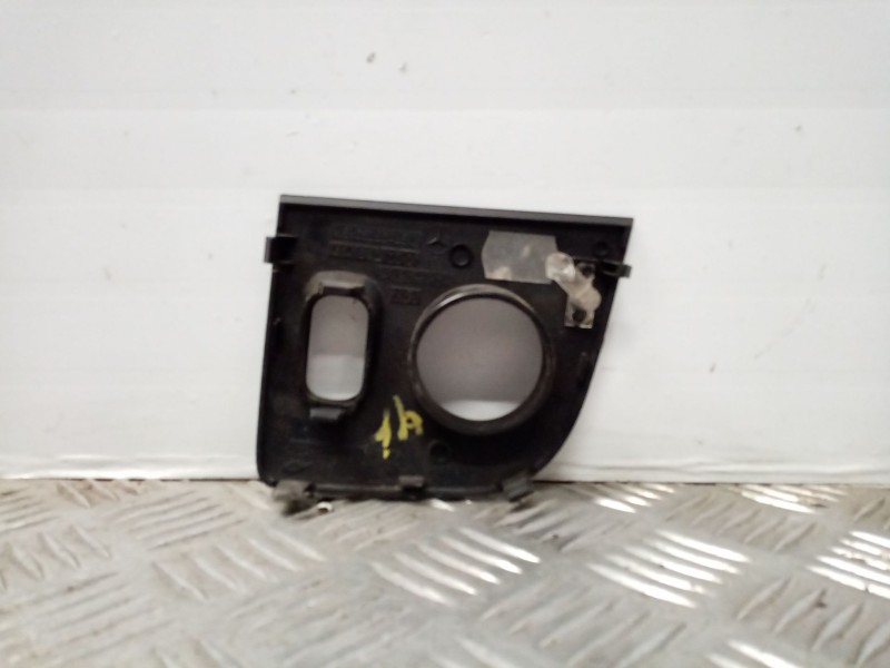 Recambio de moldura para mercedes vaneo (w414) furgoneta compacta referencia OEM IAM 4146800817  