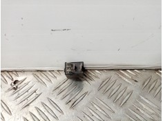 Recambio de rele para mercedes vaneo (w414) furgoneta compacta referencia OEM IAM 0025421219 020152A V23074 2