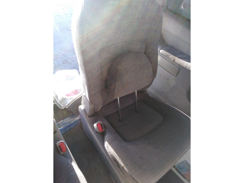 Recambio de asientos tercera fila para hyundai trajet (fo) 2.0 crdi gls referencia OEM IAM   