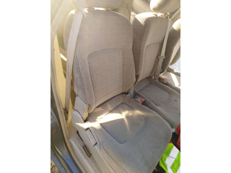 Recambio de asientos traseros para hyundai trajet (fo) 2.0 crdi gls referencia OEM IAM   