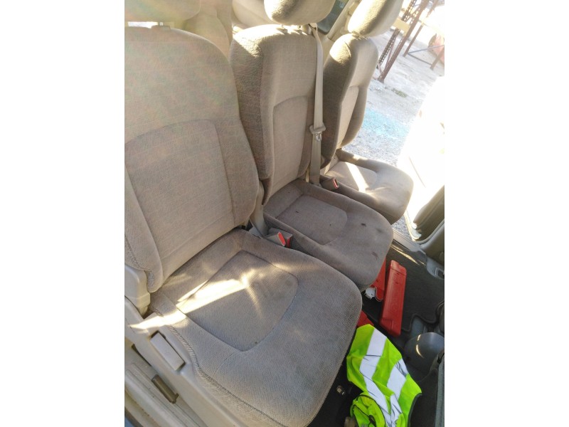 Recambio de asientos traseros para hyundai trajet (fo) 2.0 crdi gls referencia OEM IAM   