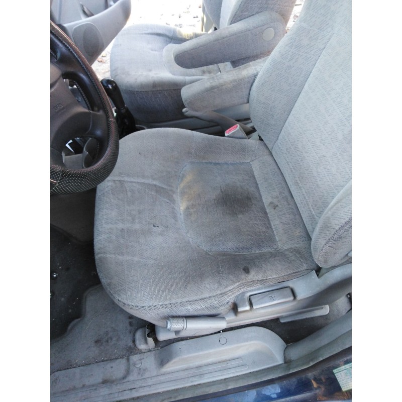 Recambio de asiento delantero izquierdo para hyundai trajet (fo) 2.0 crdi gls referencia OEM IAM   