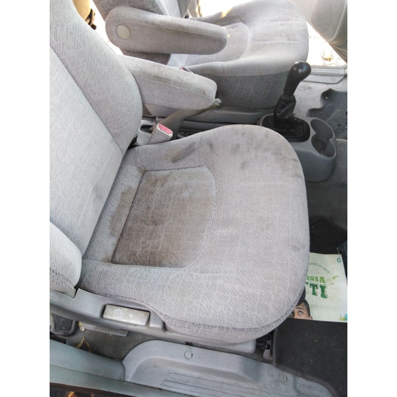 Recambio de asiento delantero derecho para hyundai trajet (fo) 2.0 crdi gls referencia OEM IAM   