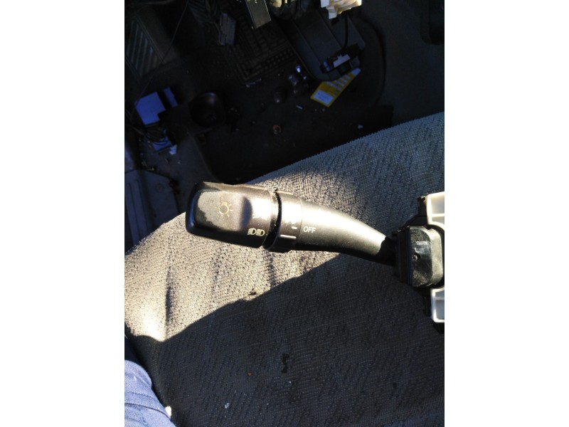 Recambio de mando intermitentes para hyundai trajet (fo) 2.0 crdi gls referencia OEM IAM P51208  